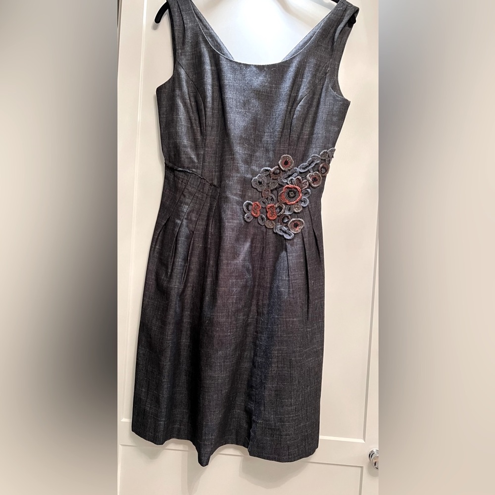 Tabitha. Anthropologie. V neck.